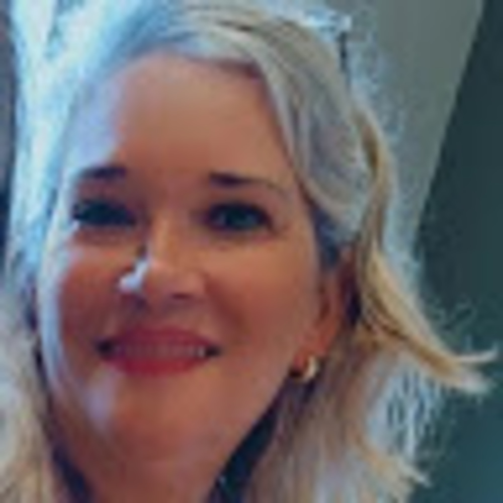 Meet your Posher, Ana